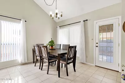 3833 W Ivanhoe Street, Chandler, AZ 85226 - Photo 18