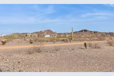 27864 N 158th Avenue #3, Surprise, AZ 85387 - Photo 2