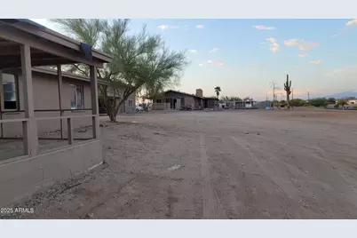 522 S Cortez Road, Apache Junction, AZ 85119 - Photo 16