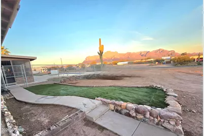 522 S Cortez Road, Apache Junction, AZ 85119 - Photo 2