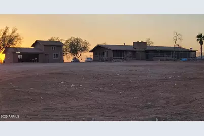 522 S Cortez Road, Apache Junction, AZ 85119 - Photo 12