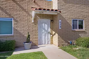 624 N Pioneer, Mesa, AZ 85203 - Photo 1