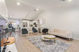 3231 W Tonopah Dr, Phoenix, AZ 85027 - Photo 8