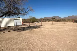 27230 S Coyote Trail, Congress, AZ 85332 - Photo 46