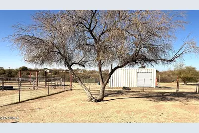 27230 S Coyote Trail, Congress, AZ 85332 - Photo 44