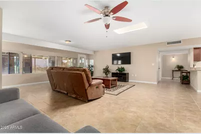 10202 N 105th Drive, Sun City, AZ 85351 - Photo 8