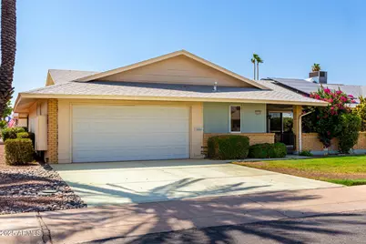 10202 N 105th Drive, Sun City, AZ 85351 - Photo 2