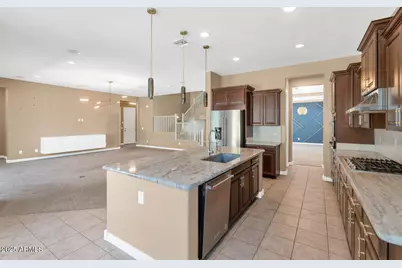 10718 E Lumiere Avenue, Mesa, AZ 85212 - Photo 14