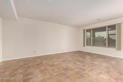 384 W Bismark Street, San Tan Valley, AZ 85143 - Photo 8