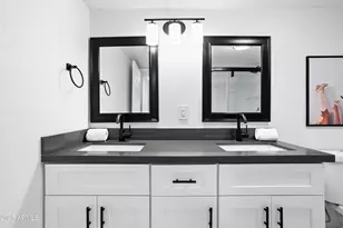 4625 N 73rd St, Scottsdale, AZ 85251 - Photo 10