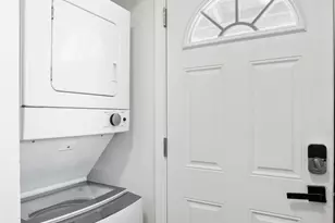 4625 N 73rd St, Scottsdale, AZ 85251 - Photo 14