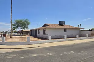 5977 W Britton Ave, Phoenix, AZ 85033 - Photo 2