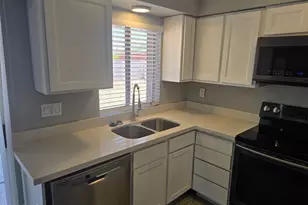 5977 W Britton Ave, Phoenix, AZ 85033 - Photo 10