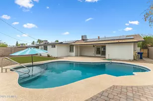 113 E Fairmont Dr, Tempe, AZ 85282 - Photo 2