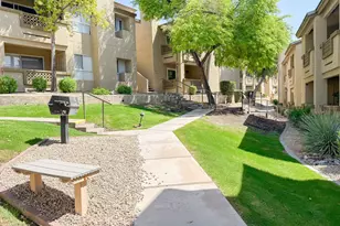 1880 E Morten Ave, Phoenix, AZ 85020 - Photo 1