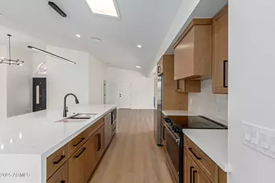 8883 E Fairway Boulevard, Sun Lakes, AZ 85248 - Photo 8