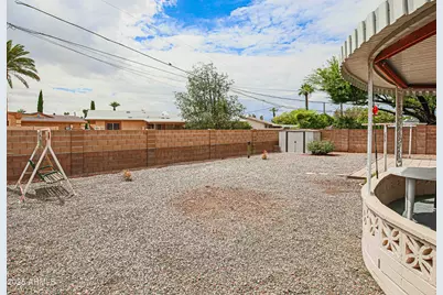 12244 N Saint Andrew Drive, Sun City, AZ 85351 - Photo 16