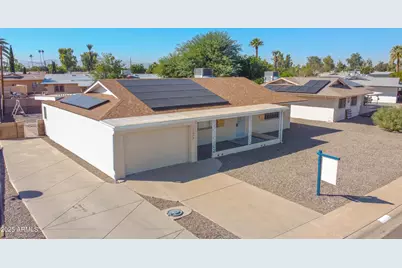 12244 N Saint Andrew Drive, Sun City, AZ 85351 - Photo 2