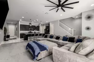 25318 N 19th Dr, Phoenix, AZ 85085 - Photo 4