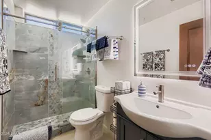 7400 E Gainey Club Dr, Scottsdale, AZ 85258 - Photo 16