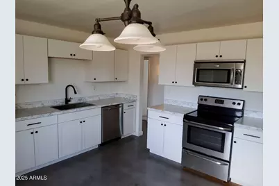 915 W 17th Place, Tempe, AZ 85281 - Photo 4