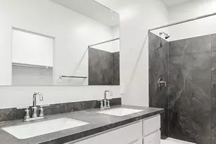 25200 N 151st Dr, Surprise, AZ 85387 - Photo 6