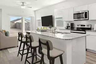 25200 N 151st Dr, Surprise, AZ 85387 - Photo 4