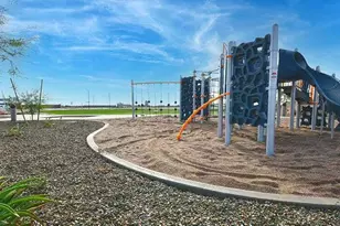 25200 N 151st Dr, Surprise, AZ 85387 - Photo 14