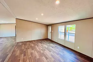 900 S Warner Dr, Apache Junction, AZ 85120 - Photo 6