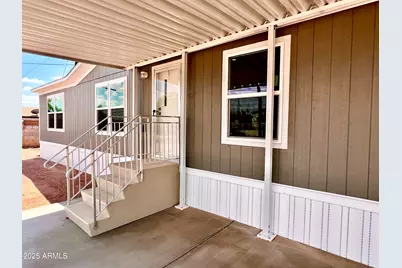 902 S Warner Drive, Apache Junction, AZ 85120 - Photo 4