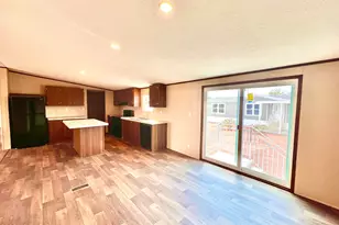 902 S Warner Dr, Apache Junction, AZ 85120 - Photo 12