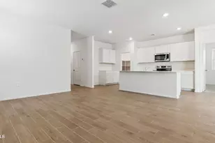 18402 W Hackamore Dr, Wittmann, AZ 85361 - Photo 4