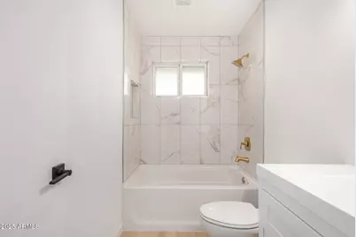 10076 W Peoria Avenue, Sun City, AZ 85351 - Photo 24
