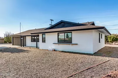 10076 W Peoria Avenue, Sun City, AZ 85351 - Photo 4