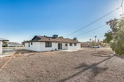 10076 W Peoria Avenue, Sun City, AZ 85351 - Photo 28