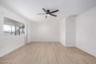 10076 W Peoria Ave, Sun City, AZ 85351 - Photo 8