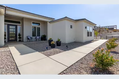 3555 W Hummingbird Lane, San Tan Valley, AZ 85144 - Photo 8