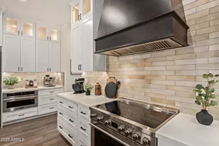 3555 W Hummingbird Ln, San Tan Valley, AZ 85144 - Photo 16