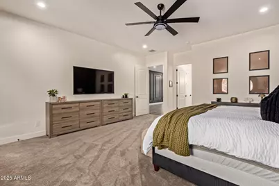 3555 W Hummingbird Lane, San Tan Valley, AZ 85144 - Photo 22