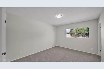 5214 W Cholla Street, Glendale, AZ 85304 - Photo 12