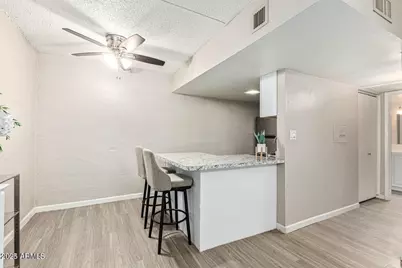 3416 N 44th Street #18, Phoenix, AZ 85018 - Photo 6