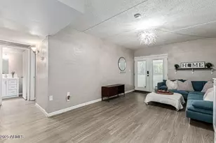 3416 N 44th St, Phoenix, AZ 85018 - Photo 2