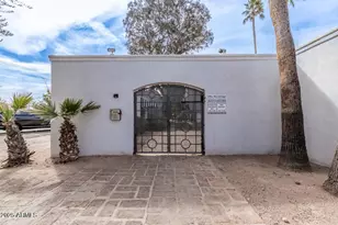 3416 N 44th St, Phoenix, AZ 85018 - Photo 16