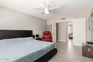 402 E Morrow Dr, Phoenix, AZ 85024 - Photo 14