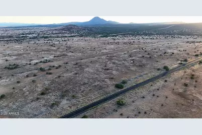 10111 W Old Highway 66 -- #7, Ash Fork, AZ 86320 - Photo 16