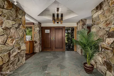 8424 N Golf Drive, Paradise Valley, AZ 85253 - Photo 16