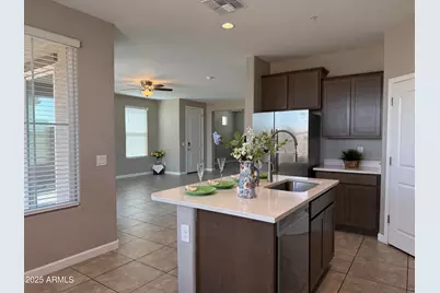 1255 N Arizona Avenue #1258, Chandler, AZ 85225 - Photo 2