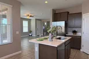 1255 N Arizona Ave, Chandler, AZ 85225 - Photo 2