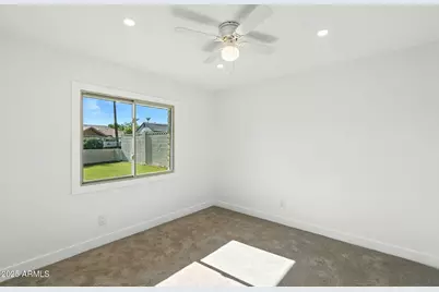 7637 N 7th Avenue, Phoenix, AZ 85021 - Photo 34