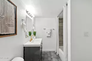 7637 N 7th Ave, Phoenix, AZ 85021 - Photo 40